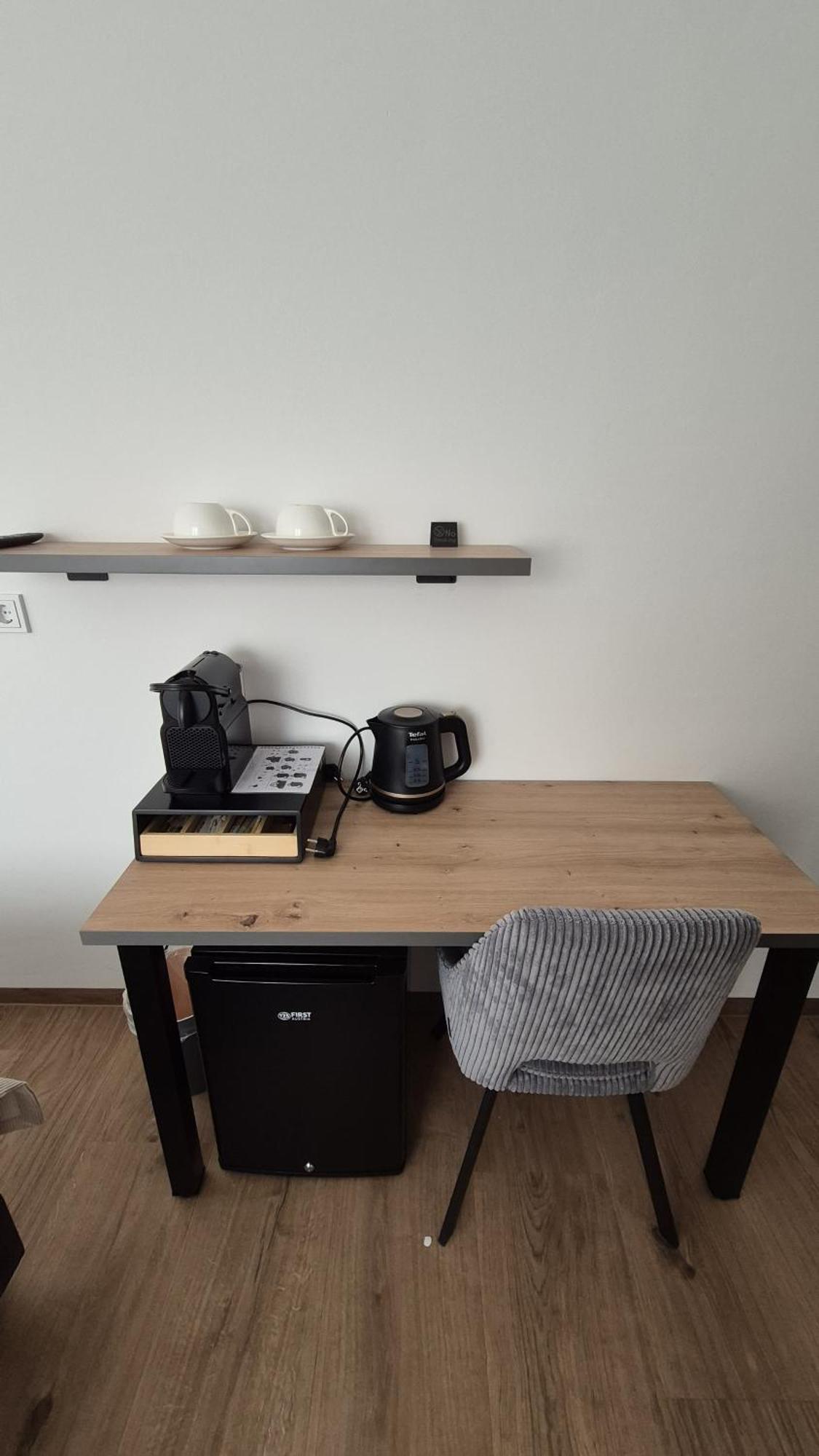 Apartments Seibel Doppel-Zweibettzimmer Mit Bad Ройтлинген Екстериор снимка